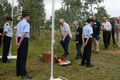 No 9 Squadron Association Stanthorpe A2 378 ceremony photo gallery - Members lay flowers